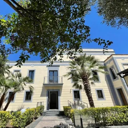 Boutique Palazzo Donna Iulia 3* Pozzuoli