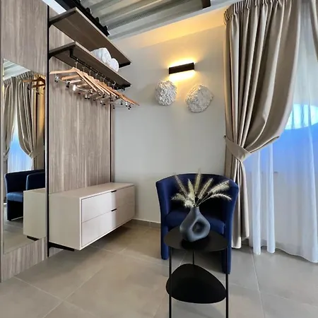 Boutique Palazzo Donna Iulia Hotel