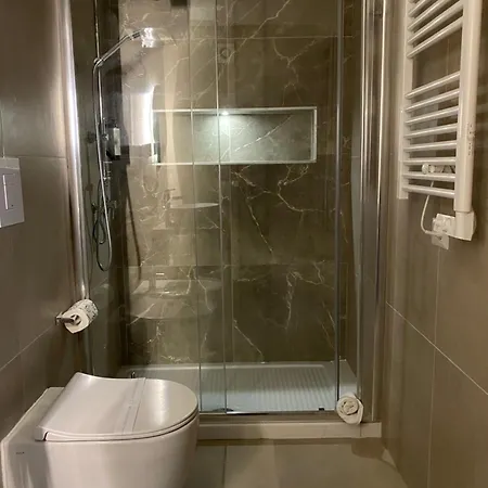 Hotel Boutique Palazzo Donna Iulia 3*