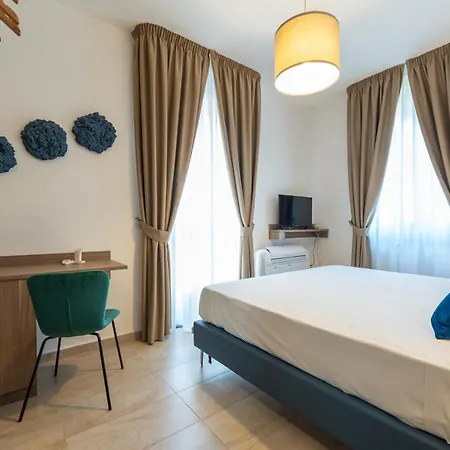 Boutique Palazzo Donna Iulia Hotel