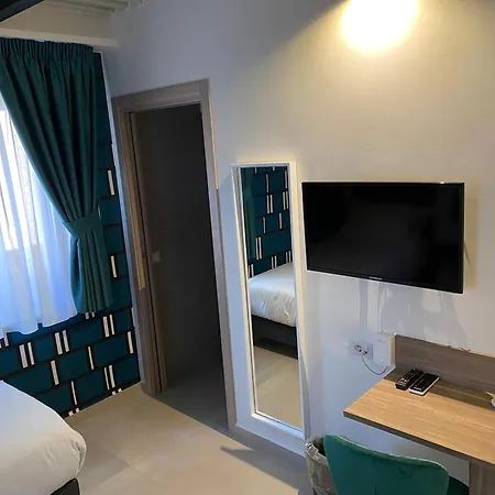 Hotel Boutique Palazzo Donna Iulia 3*
