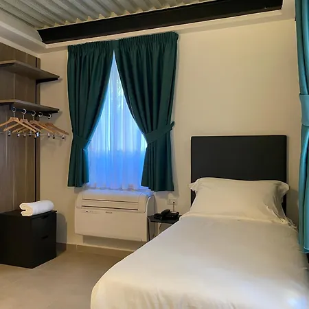 Boutique Palazzo Donna Iulia 3*